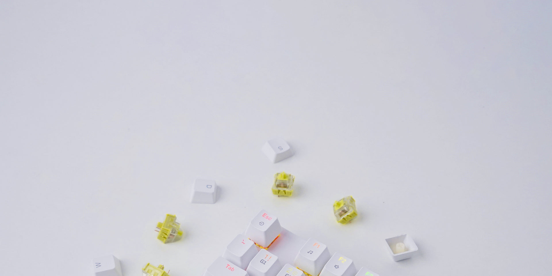 5-PIN HOT-SWAPPABLE SWITCHES